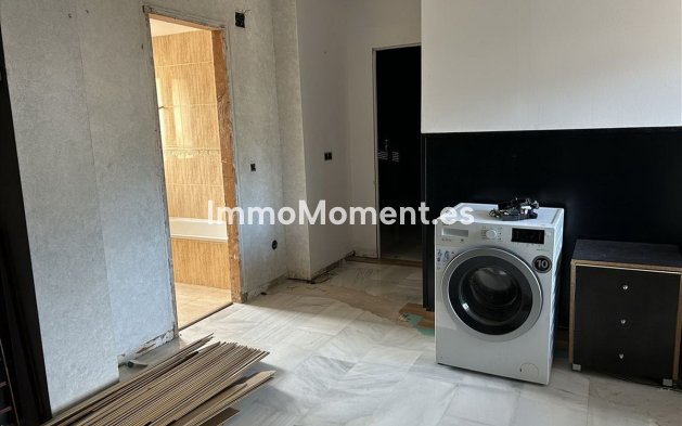 Resale - Apartment - Benalmadena - Arroyo de la Miel