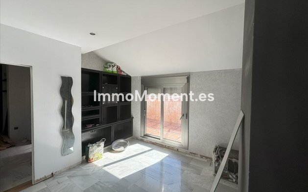 Resale - Apartment - Benalmadena - Arroyo de la Miel