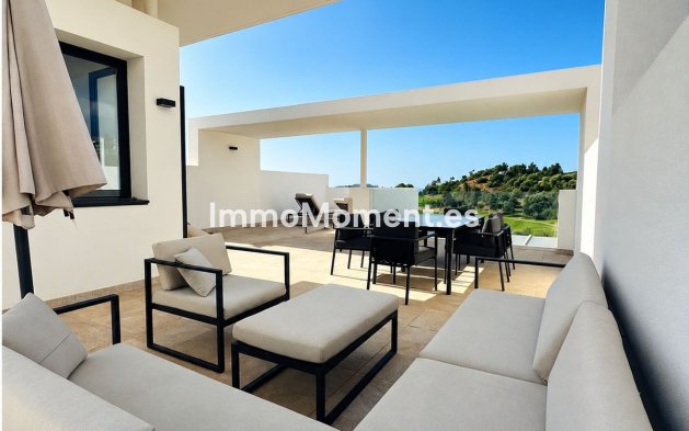 Resale - Apartment - Benahavís - Benahavís Centro