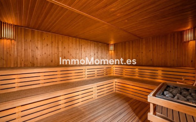 Resale - Apartment - Benahavís - Benahavís Centro