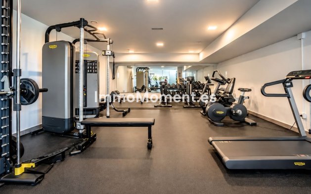 Resale - Apartment - Benahavís - Benahavís Centro