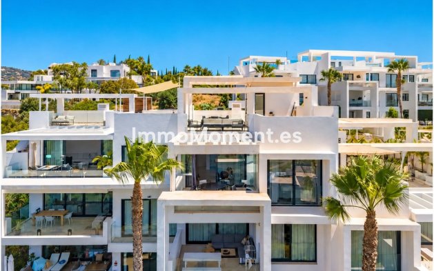 Resale - Apartment - Benahavís - Benahavís Centro