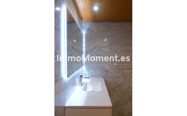 Resale - Apartment - Marbella - Marbella Centro