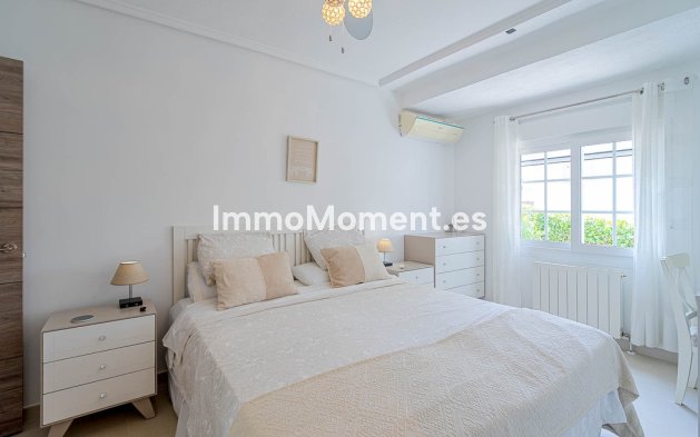 Wiederverkauf - Freistehende Villa - Orihuela Costa - Villamartín