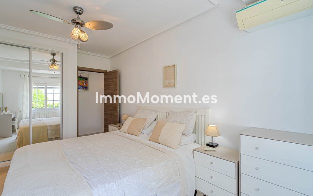 Wiederverkauf - Freistehende Villa - Orihuela Costa - Villamartín