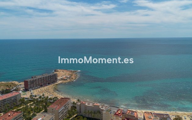 Resale - Apartment - Torrevieja - Playa de los Locos