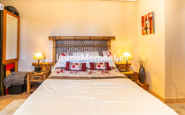 Wiederverkauf - Freistehende Villa - Torrevieja - Torrevieja Centro