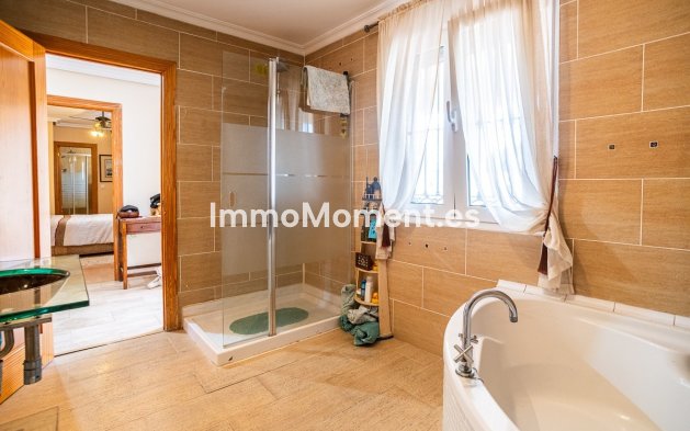 Wiederverkauf - Freistehende Villa - Torrevieja - Torrevieja Centro