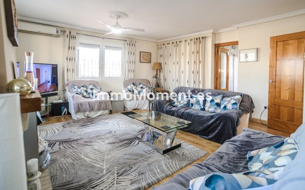 Wiederverkauf - Freistehende Villa - Torrevieja - Torrevieja Centro