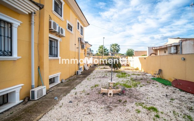 Wiederverkauf - Freistehende Villa - Torrevieja - Torrevieja Centro
