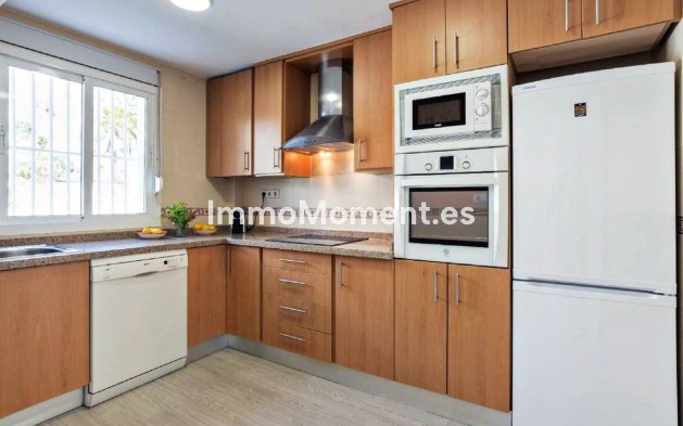Reventa - Villa independiente - Benalmadena - Benalmadena Centro