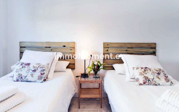 Reventa - Villa independiente - Benalmadena - Benalmadena Centro