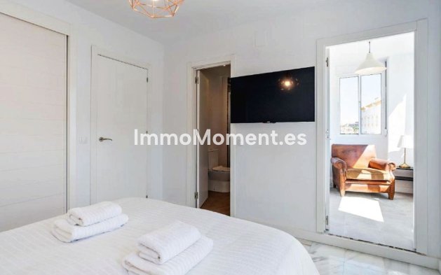 Reventa - Villa independiente - Benalmadena - Benalmadena Centro