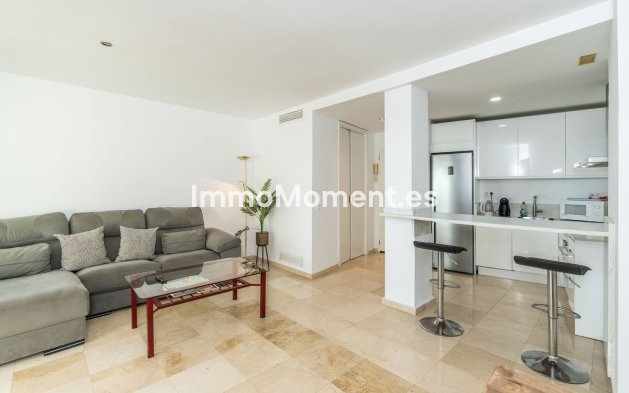 Revente - Appartement - Estepona  - Estepona Centro