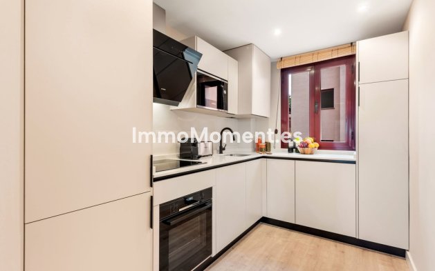 Reventa - Apartamento - Benahavís - Benahavís Centro