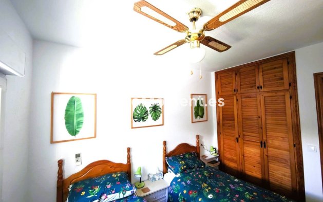Resale - Apartment - Orihuela Costa - Villamartín