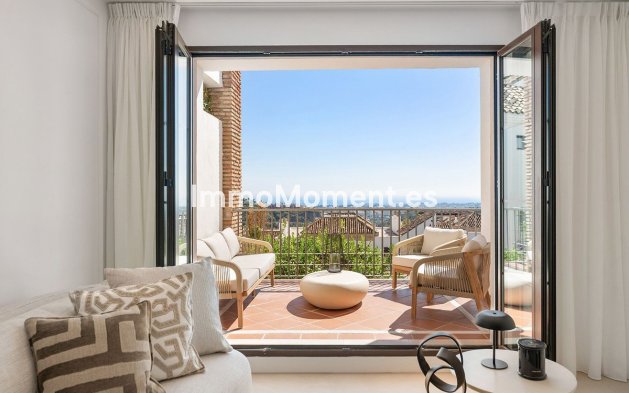 Resale - Apartment - Benahavís - Los Arqueros