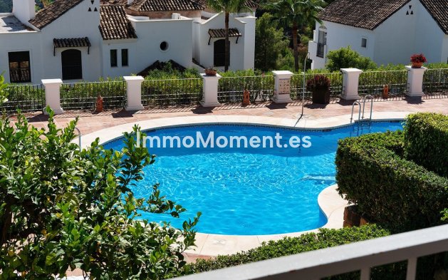 Resale - Apartment - Benahavís - Los Arqueros