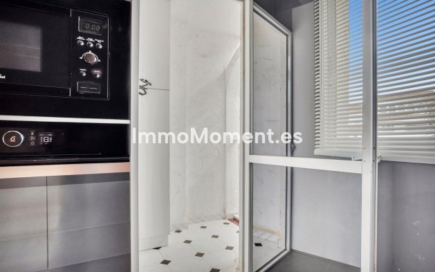 Resale - Apartment - Marbella - Marbesa