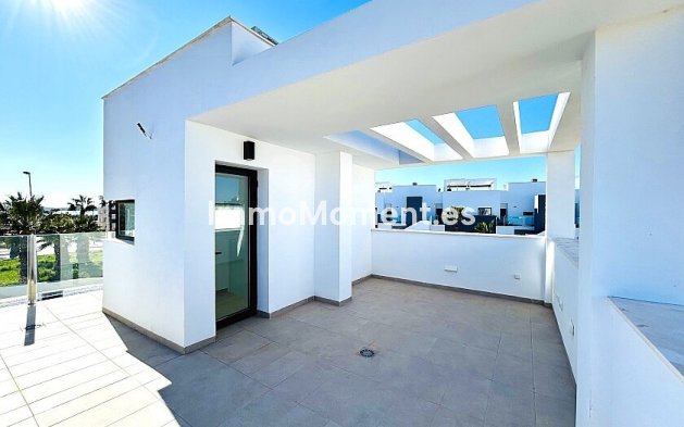 Reventa - Villa independiente - Guardamar del Segura - Urbanización El Raso
