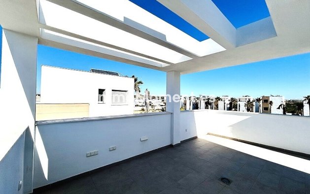 Reventa - Villa independiente - Guardamar del Segura - Urbanización El Raso