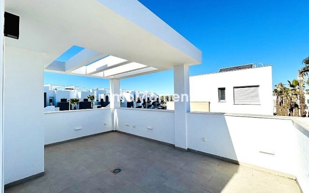 Reventa - Villa independiente - Guardamar del Segura - Urbanización El Raso
