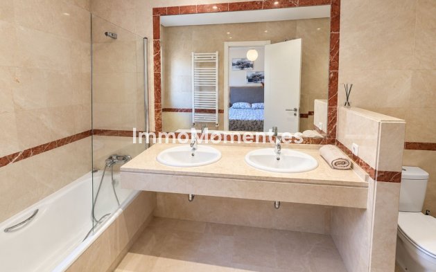 Revente - Maison mitoyenne - Marbella - Nueva Andalucía