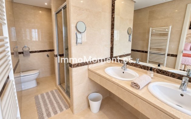 Revente - Maison mitoyenne - Marbella - Nueva Andalucía