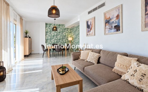 Resale - Apartment - Estepona - Estepona Centro