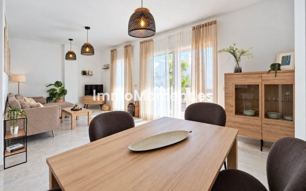 Resale - Apartment - Estepona - Estepona Centro
