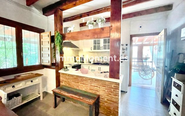 Resale - Country house - Orihuela - Orihuela Centro