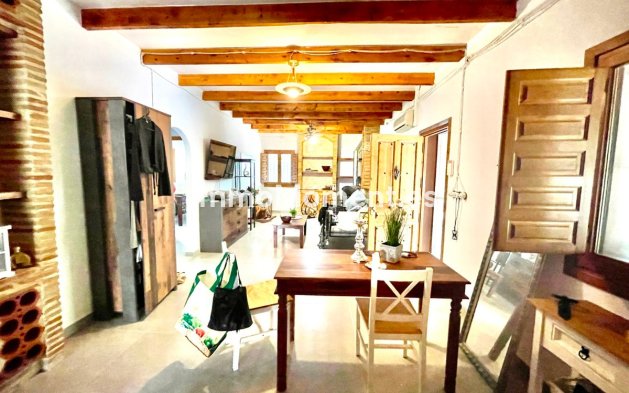 Resale - Country house - Orihuela - Orihuela Centro
