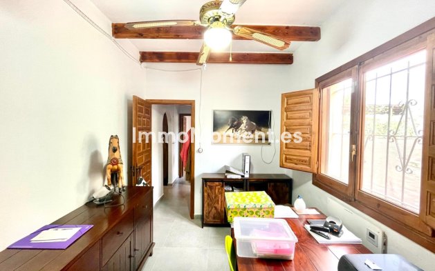 Resale - Country house - Orihuela - Orihuela Centro