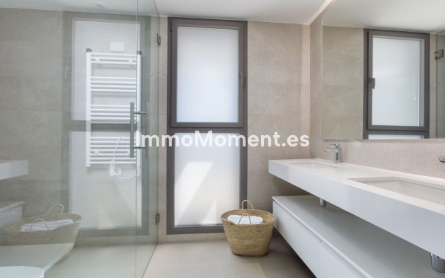 Revente - Appartement - Estepona  - Selwo
