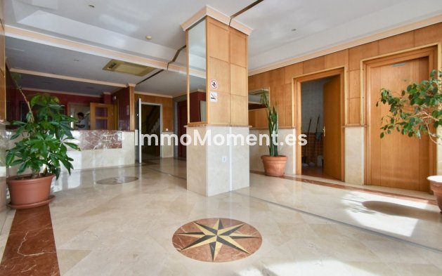 Reventa - Apartamento - Benalmadena - Benalmadena Centro
