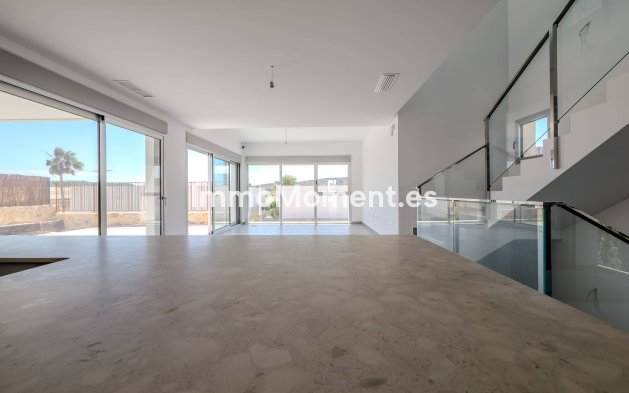 Neubau - Freistehende Villa - Algorfa