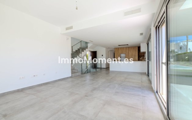 Neubau - Freistehende Villa - Algorfa