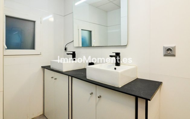 Resale - Apartment - Torrevieja - La Mata
