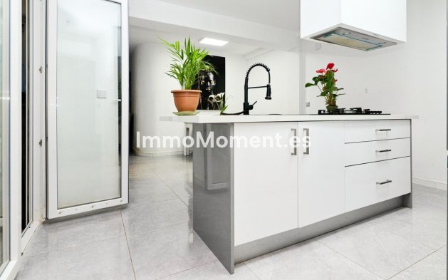 Resale - Apartment - Torrevieja - La Mata