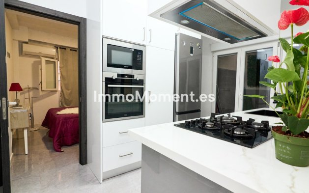 Resale - Apartment - Torrevieja - La Mata