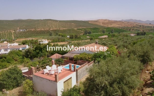 Reventa - Villa independiente - Interior  - Alora