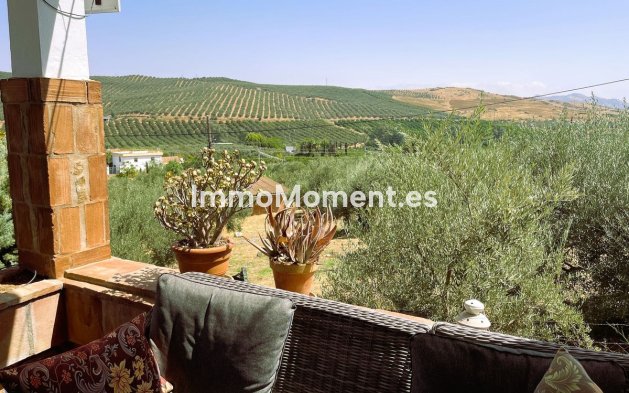 Reventa - Villa independiente - Interior  - Alora