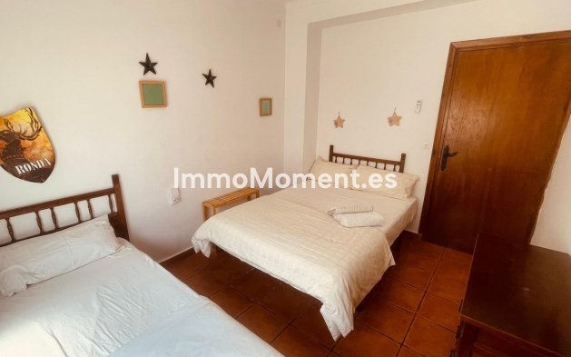 Reventa - Villa independiente - Interior  - Alora