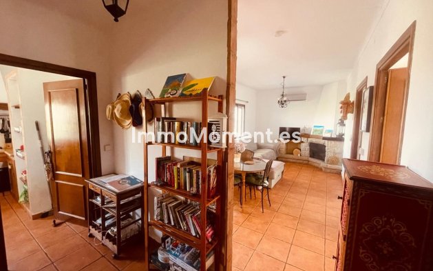 Reventa - Villa independiente - Interior  - Alora