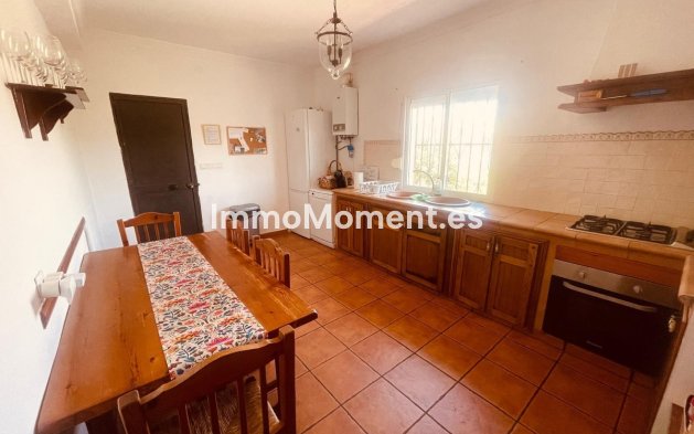 Reventa - Villa independiente - Interior  - Alora