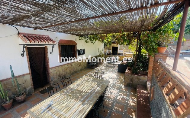 Reventa - Villa independiente - Interior  - Alora
