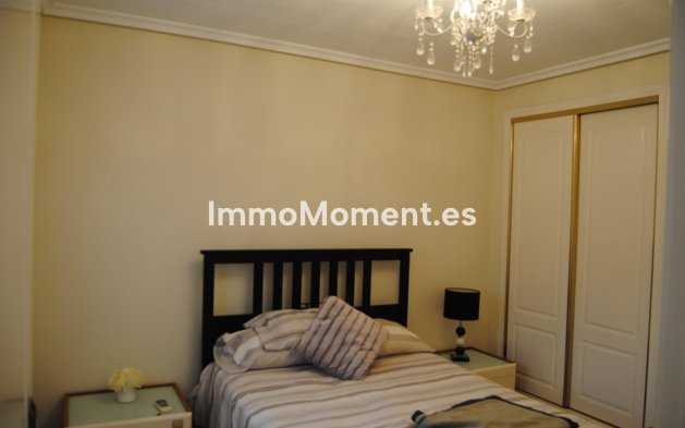 Resale - Detached villa - Orihuela Costa