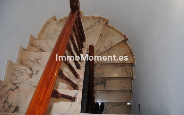 Resale - Detached villa - Orihuela Costa