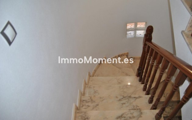 Resale - Detached villa - Orihuela Costa