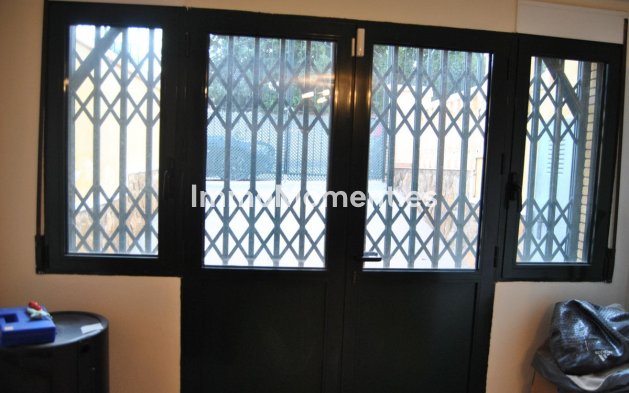 Resale - Detached villa - Orihuela Costa